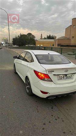 هیوندای ئەکسنت